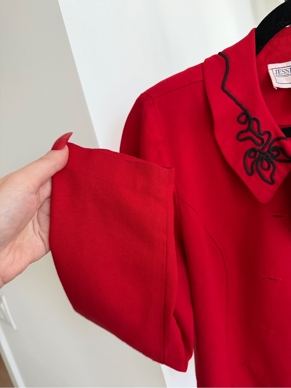 Vintage Jessica Howard Red Embroidered Cropped Jacket - Picture 11 of 16